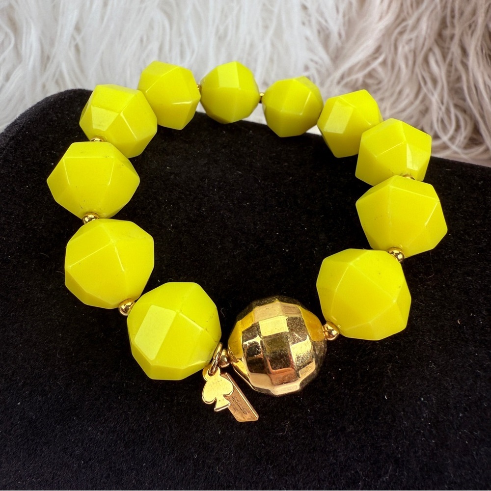 Kate Spade Yellow and Goldtone Large Beaded Strech Bracelet - Picture 4 of 15